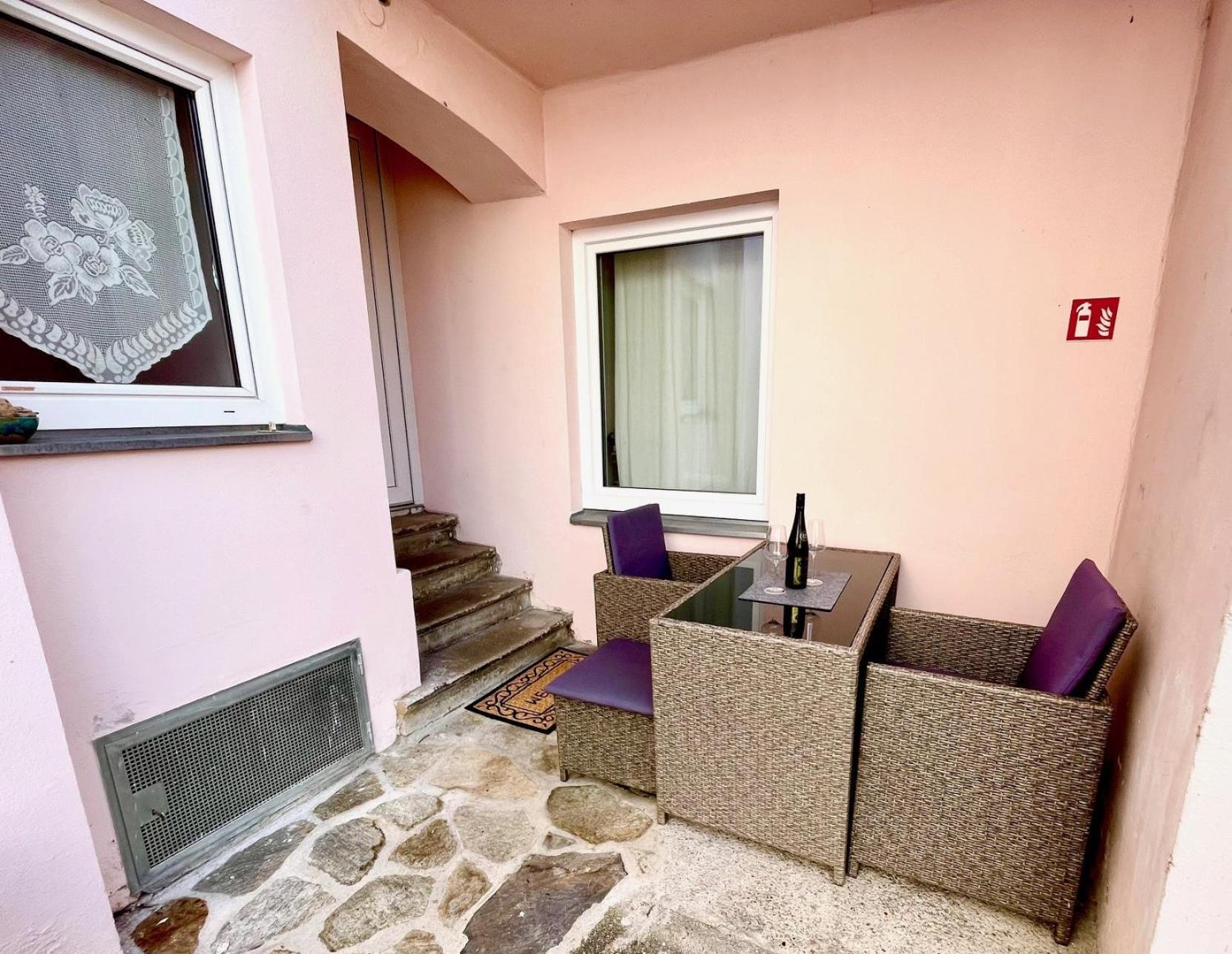 Bobbys Gartenapartment Krems an der Donau Esterno foto